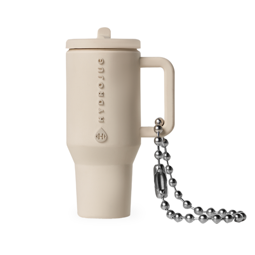 traveler-keychain-q7 Web-ProductImages-TravelerKeychain-Cream_07e52476-05b2-44c2-9c8a-b04b228bec92.png